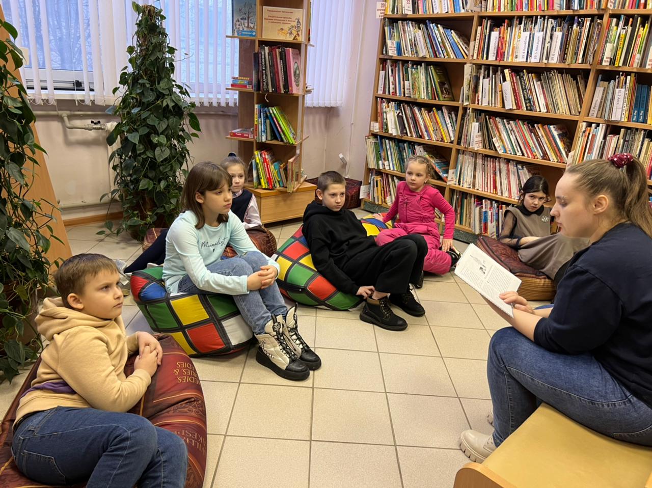 чудо-школа умница на верхней первомайской. Rybakov playschool гжатская. детский клуб чтение. детский клуб чтение. дети читают.