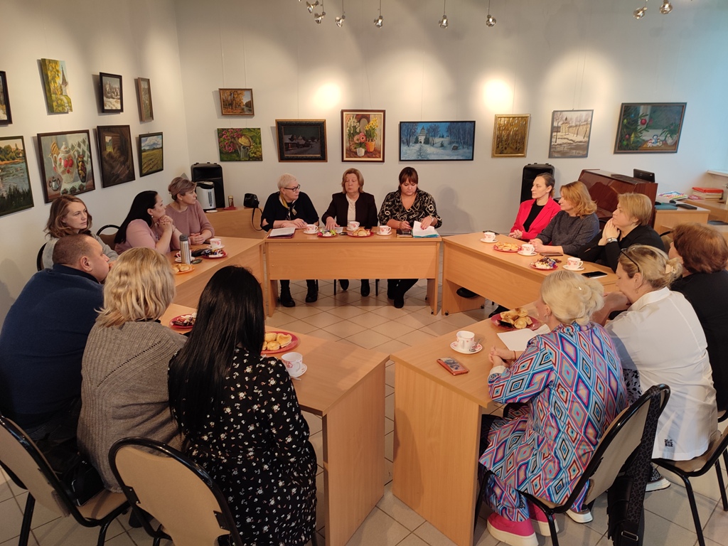 учреждения социального обслуживания семьи и детей. учреждения социальной направленности. учреждения социального обслуживания. учреждения социального обслуживания детей. основные направления работы социальных центров.